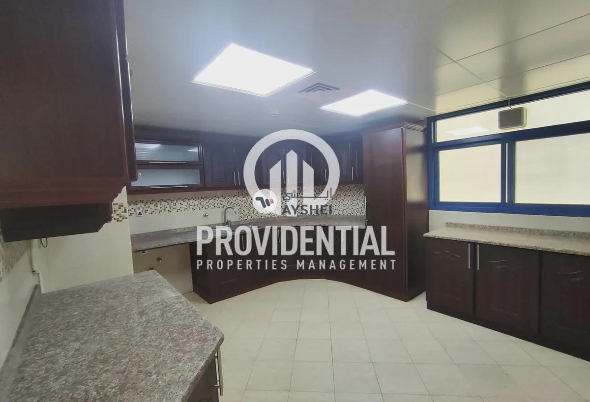 APARTMENT FOR RENT IN AL SHAHEEN TOWER, AL KHALIDIYA-4-4