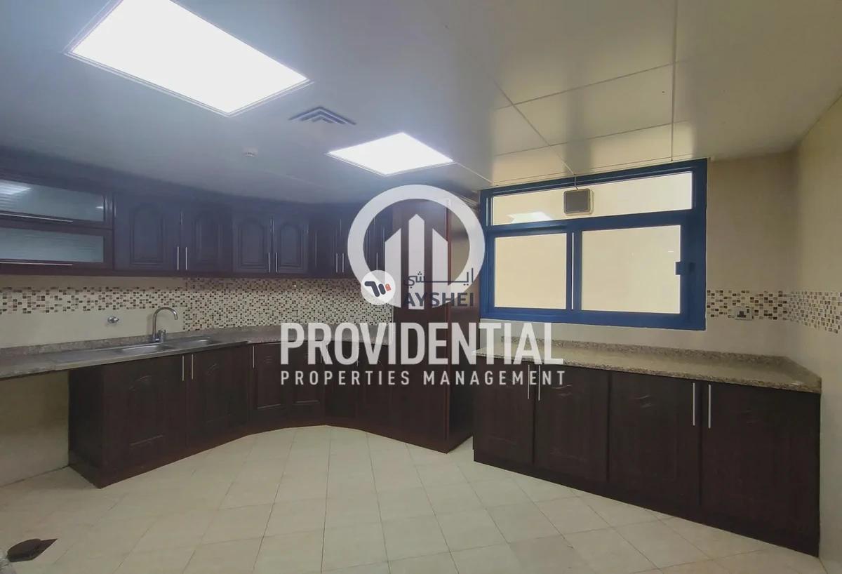 APARTMENT FOR RENT IN AL SHAHEEN TOWER, AL KHALIDIYA-6-6