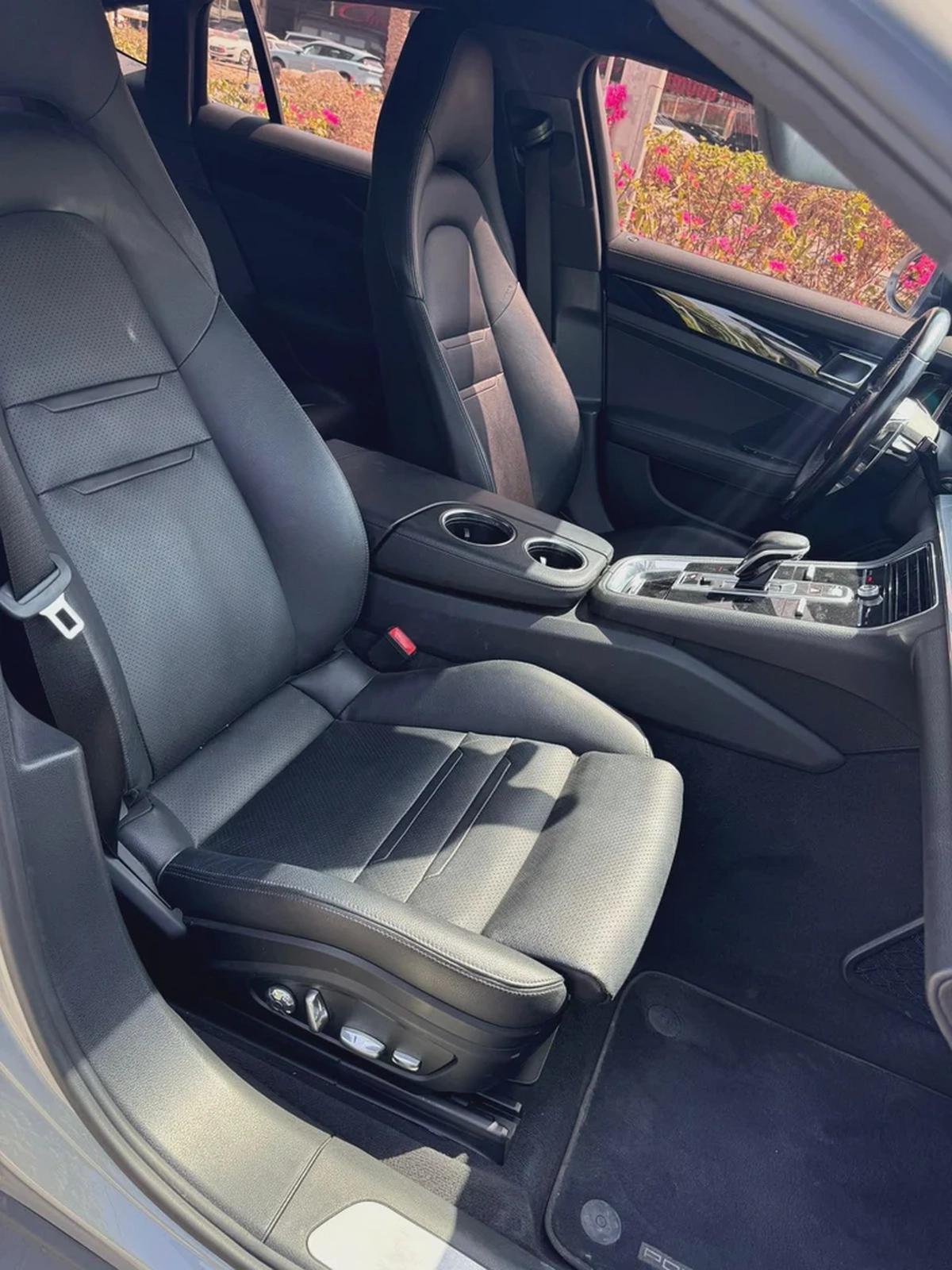 Porsche Panamera-9-9