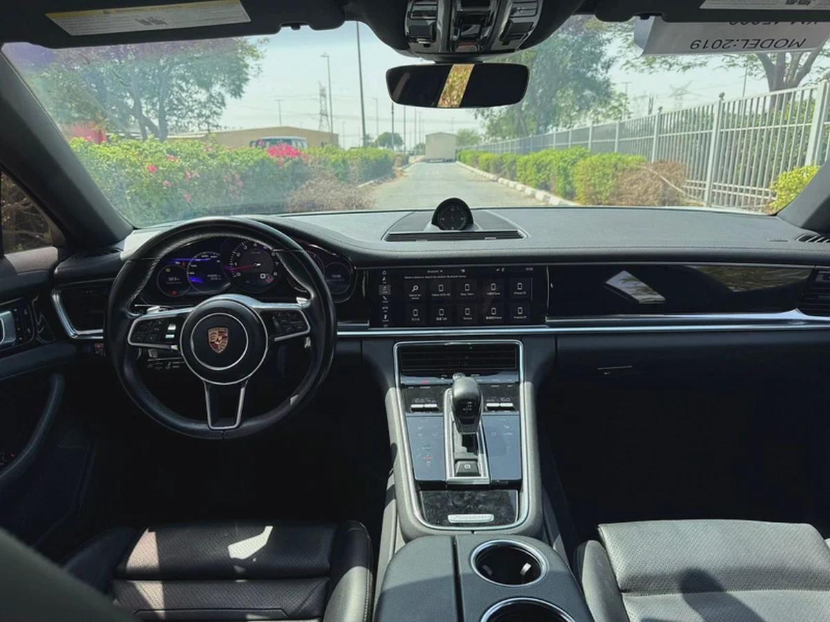 Porsche Panamera-12-12