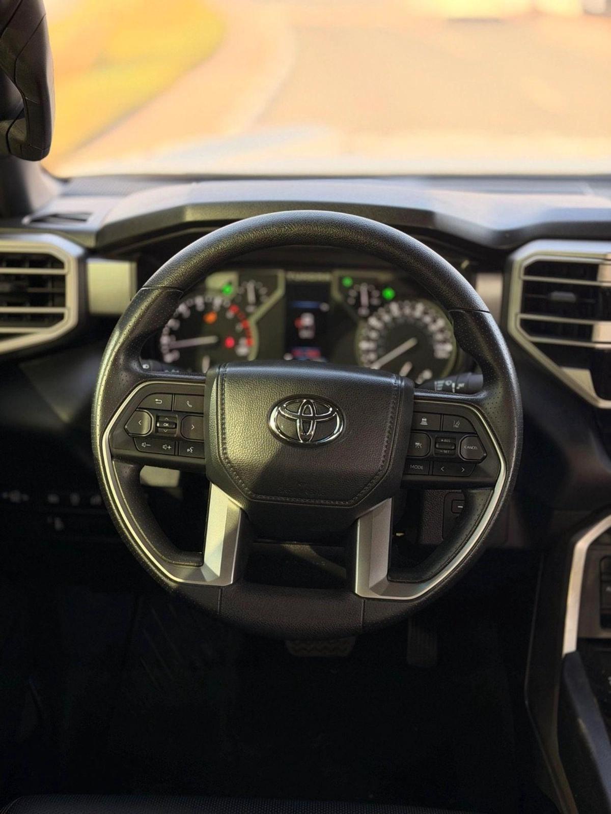 Toyota Tundra Toyota Tundra 2025 model low mileage-9-9