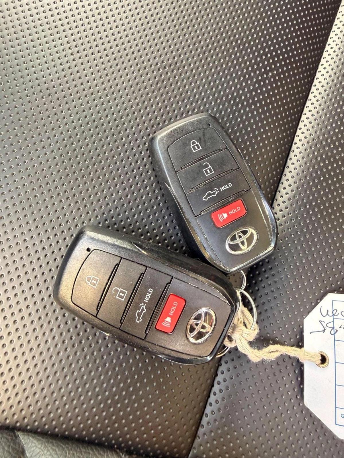 Toyota Tundra Toyota Tundra 2025 model low mileage-14-14