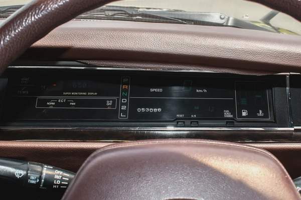 1989-TOYOTA CENTURY - JAPAN IMPOTERD - ONLY 53,000 KM