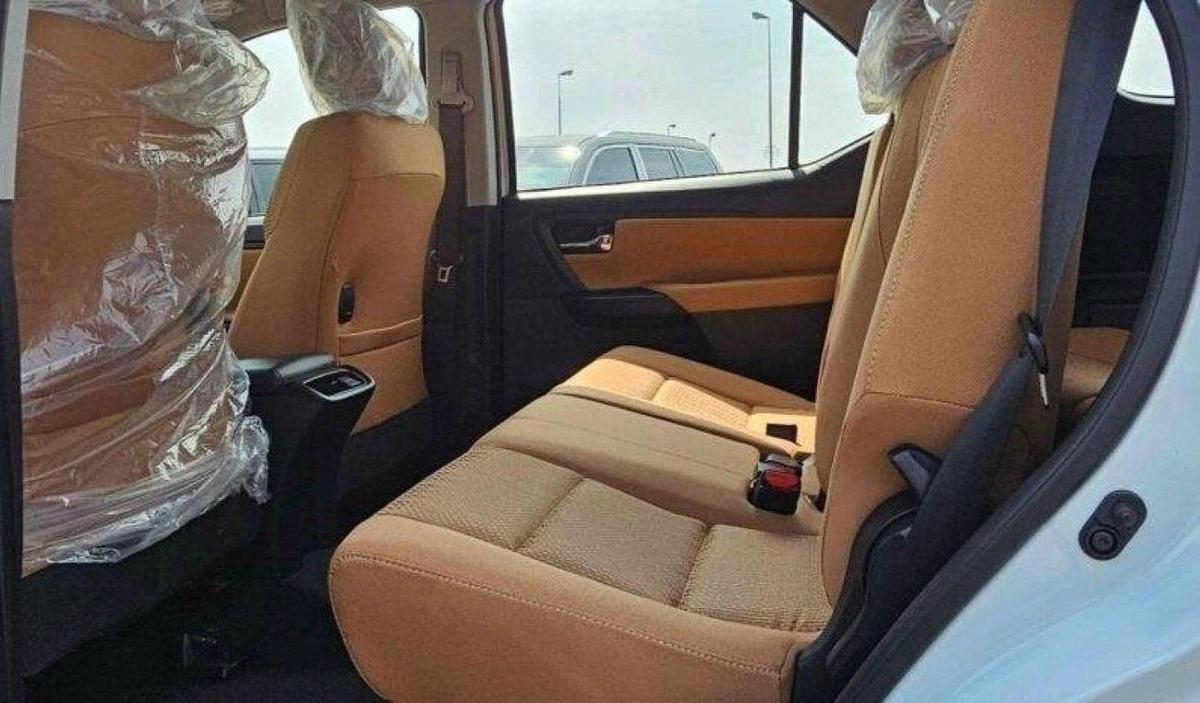 Toyota Fortuner Toyota Fortuner 2.7L petrol Full Option 4x4 2024-12-12