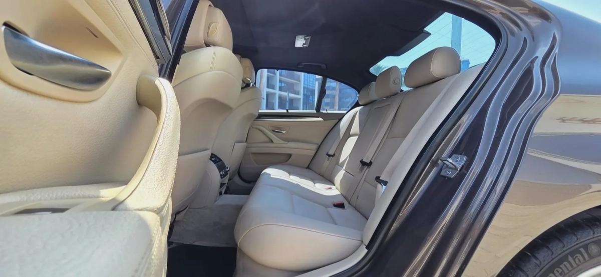 2013-BMW 530i-Excellent Condition-9-9