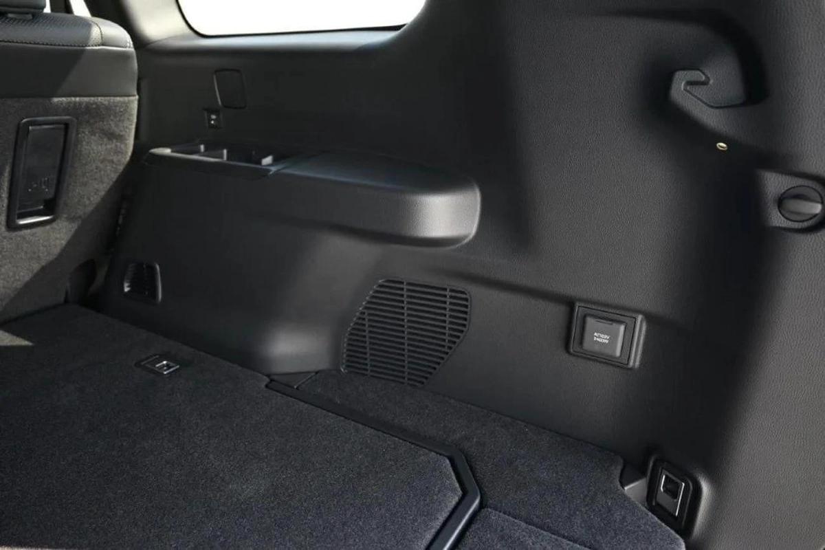Toyota Prado LC 250 i- FORCE First Edition Hybrid-20-20