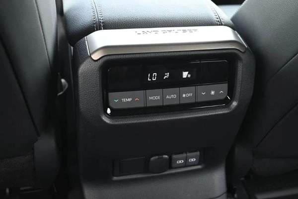 Toyota Prado LC 250 i- FORCE First Edition Hybrid