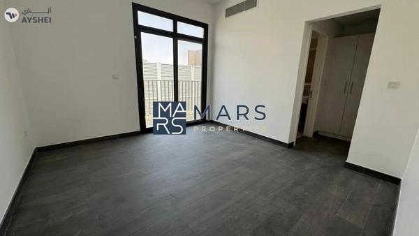 SPACIOUS 4BHK END UNIT VILLA FOR RENT IN NASMA