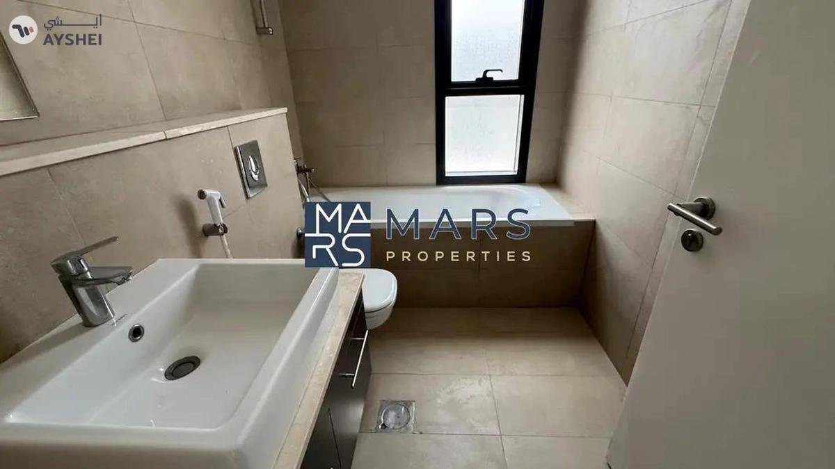 SPACIOUS 4BHK END UNIT VILLA FOR RENT IN NASMA-10-10