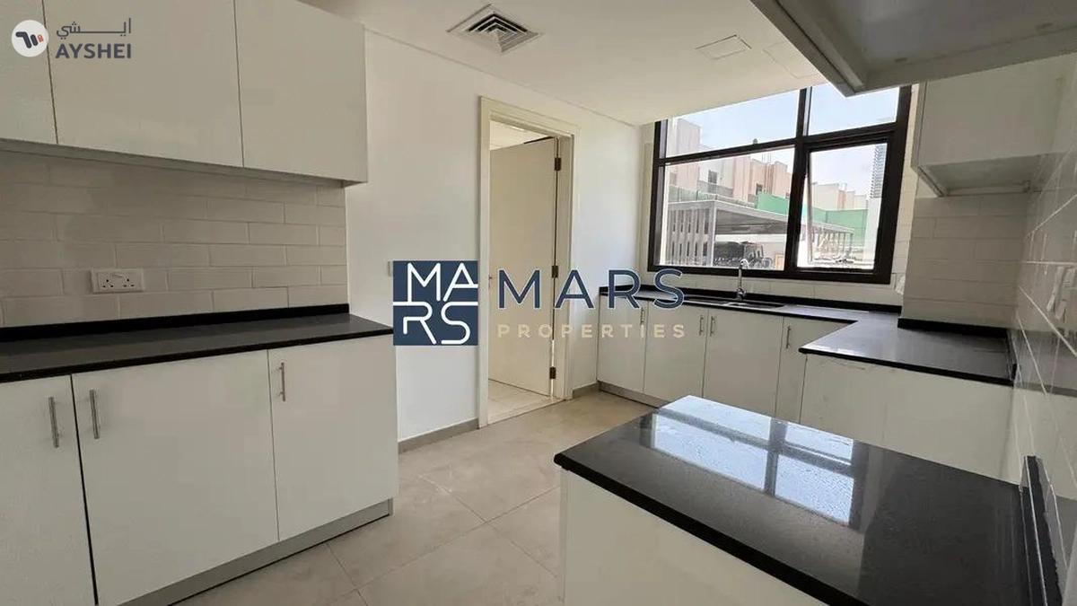 SPACIOUS 4BHK END UNIT VILLA FOR RENT IN NASMA-5-5