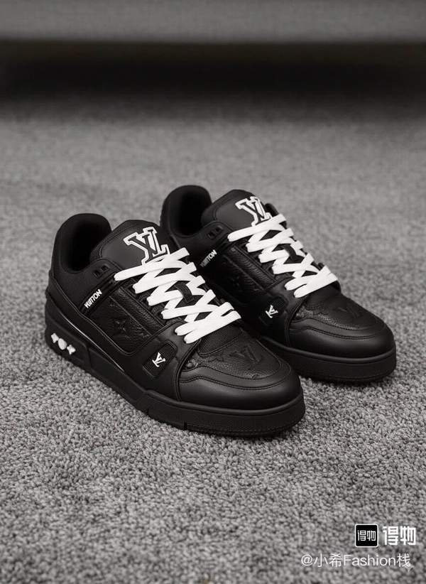 Louis Vuitton LV Trainer Sneakers