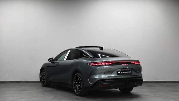 BYD HAN L
