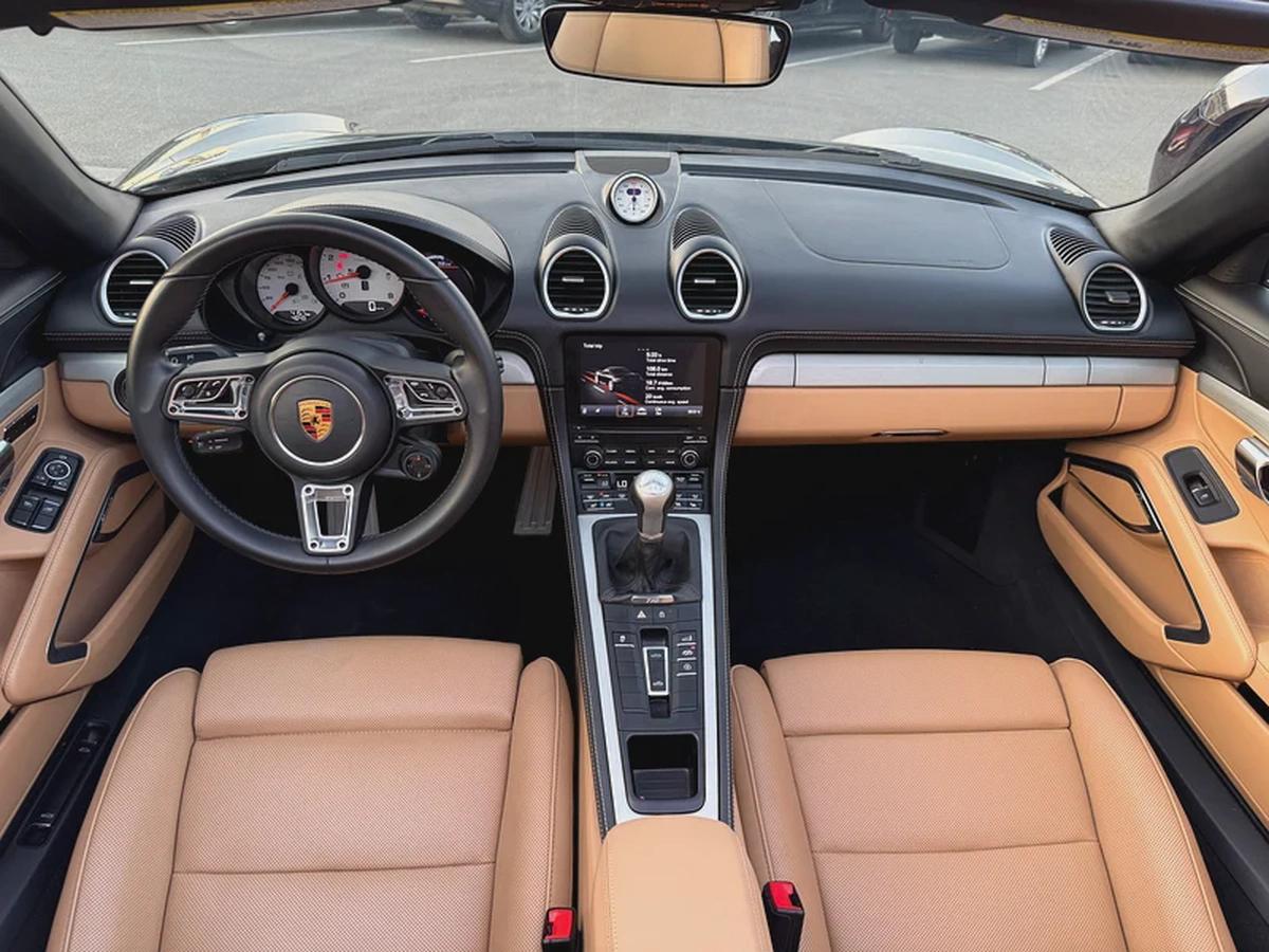 Porsche Boxster-10-10