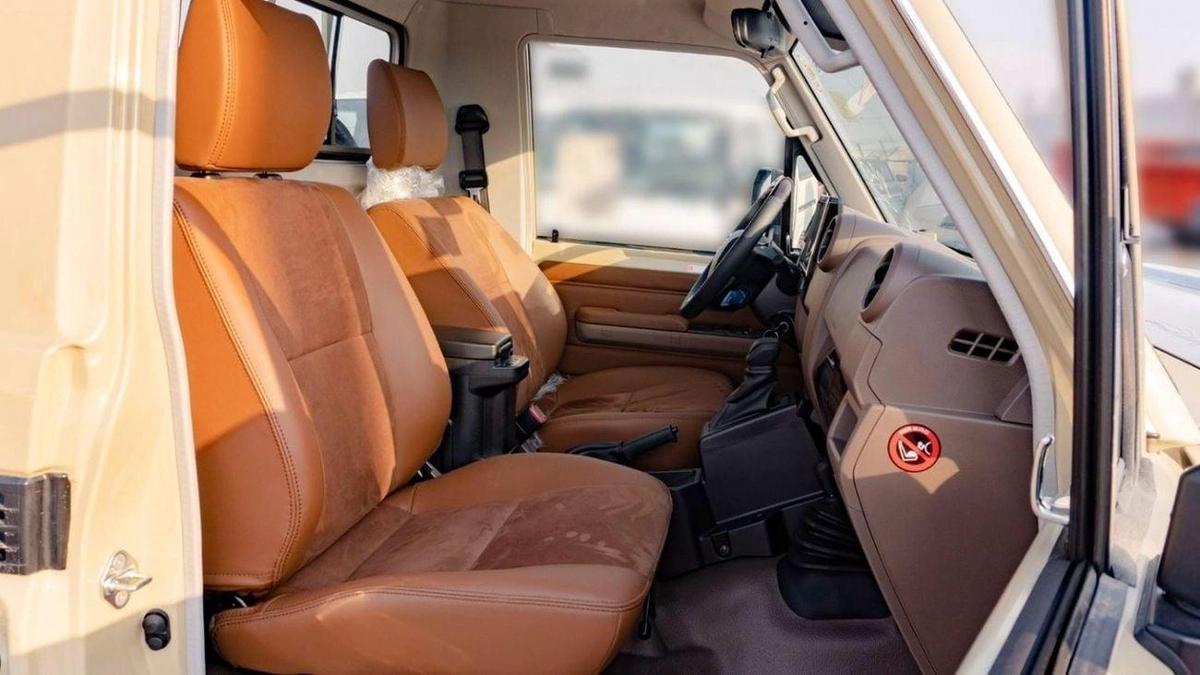 Toyota Land Cruiser Pick Up 2024 Toyota Land Cruiser Single Cab 2.8L Diesel Full option-10-10