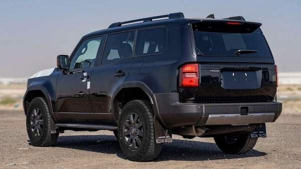 Toyota Prado TOYOTA PRADO 250 WX 2.4P AT ADVENTURE – BLACK