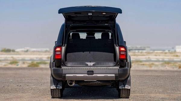 Toyota Prado TOYOTA PRADO 250 WX 2.4P AT ADVENTURE – BLACK