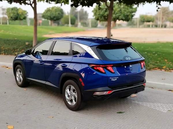 Hyundai Tucson 2023 US specs Clean Title With Original Paint Mid Option With Very Low KM