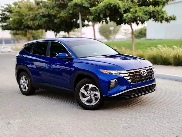 Hyundai Tucson 2023 US specs Clean Title With Original Paint Mid Option With Very Low KM