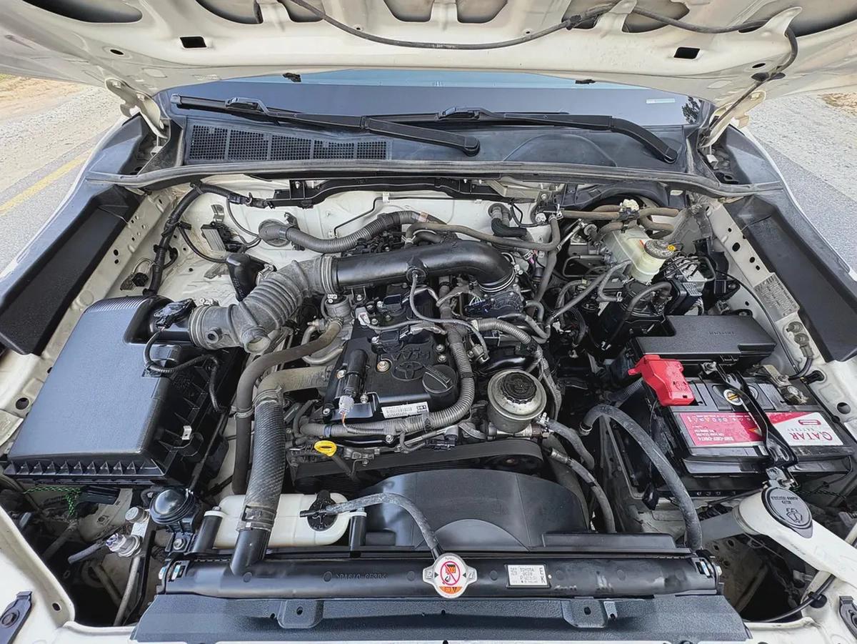 Hilux 2.7 2019 AUTOMATIC petrol-11-11