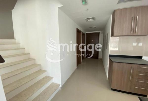 Vacant 3BR TH | Ready To Move | Prime Location