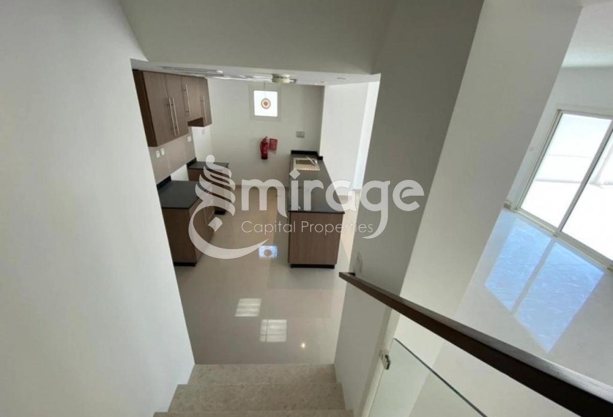 Vacant 3BR TH | Ready To Move | Prime Location-2-2