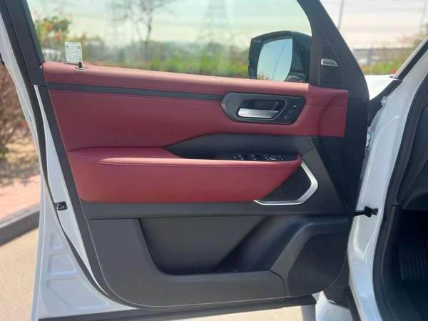 Nissan Patrol LE PLATINUM