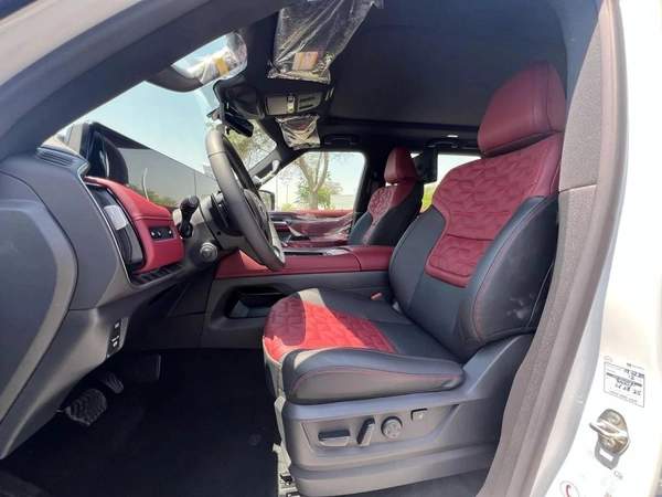Nissan Patrol LE PLATINUM