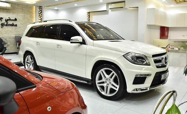 Mercedes Benz GL500 4Matic ( 2013 Model ) in White Color GCC Specs