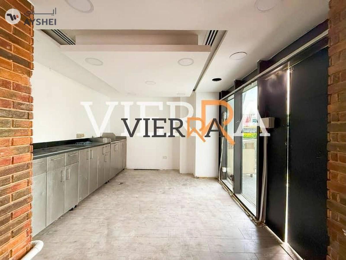 ROUNDABOUT FACING | BEAUTIFUL INTERIOR | SPACIOUS-1-landscape