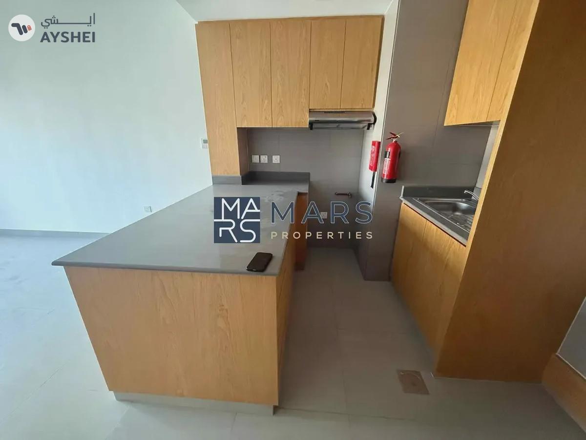 Spacious | Balcony | Community View | Vaccant-0-landscape