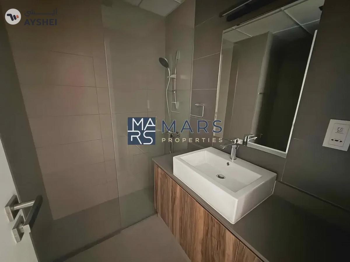 Spacious | Balcony | Community View | Vaccant-2-2