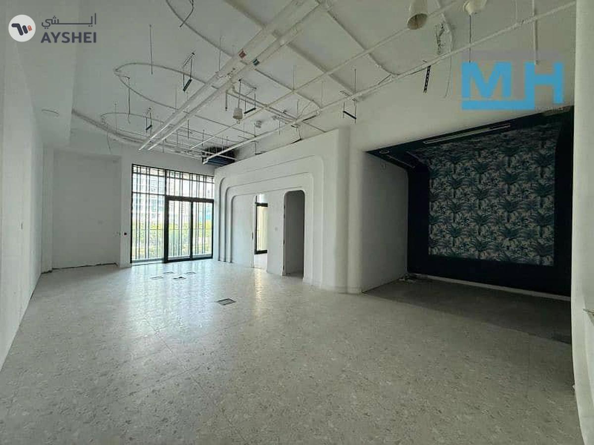 SOL Bay, Business Bay, Dubai-1-1