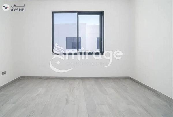 TOWNHOUSE FOR SALE IN NOYA 1, NOYA