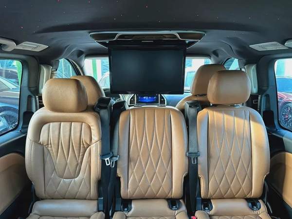 Mercedes-Benz Viano 2019 GCC Specs - Well Maintained