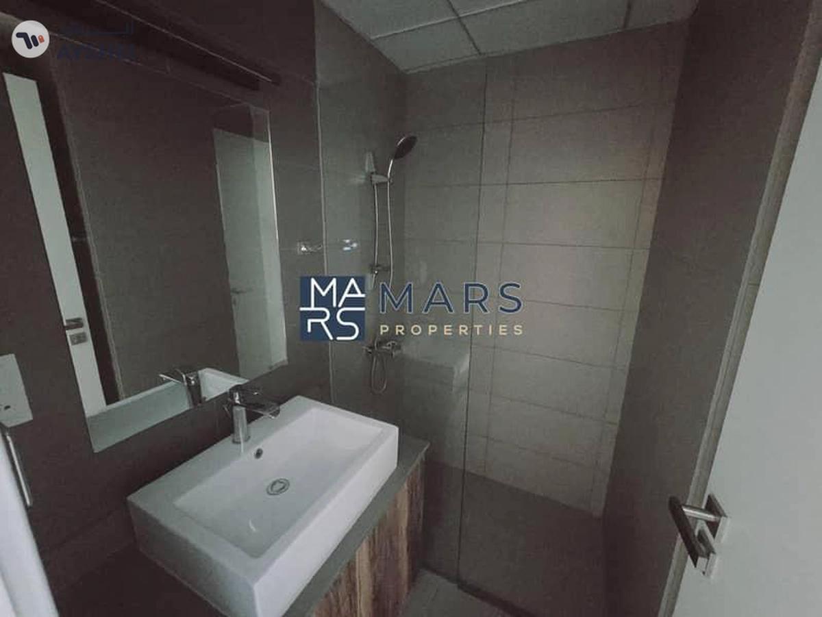 Balcony Studio | Apartment | Open Wide View | Corner Unit-16-16