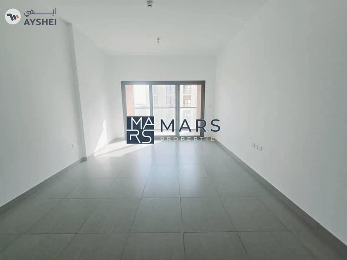 Balcony Studio | Apartment | Open Wide View | Corner Unit-17-17