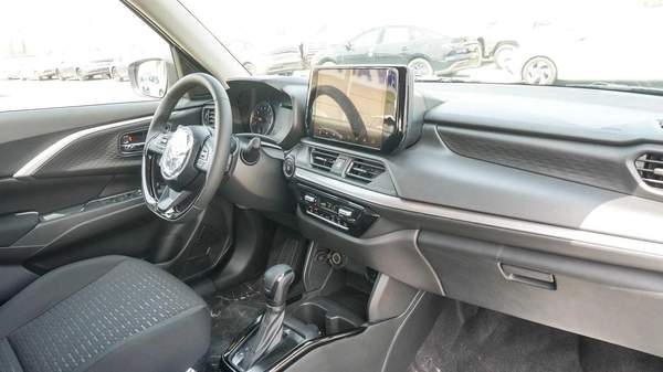 Suzuki Swift Brand New Suzuki Swift 2026 1.2L FWD Petrol |White/Black |N-SWI12- P-26 |FOR EXPORT