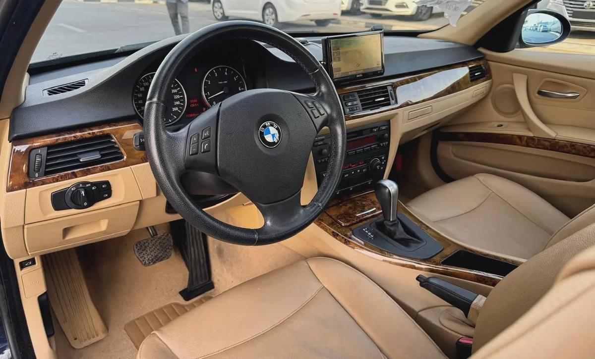 BMW 323i | 2006 | BEIGE INTERIOR | JAPAN IMPORT | CLEAN TITLE |-10-10