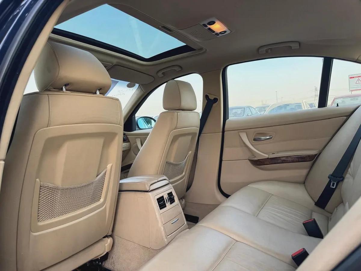 BMW 323i | 2006 | BEIGE INTERIOR | JAPAN IMPORT | CLEAN TITLE |-12-12