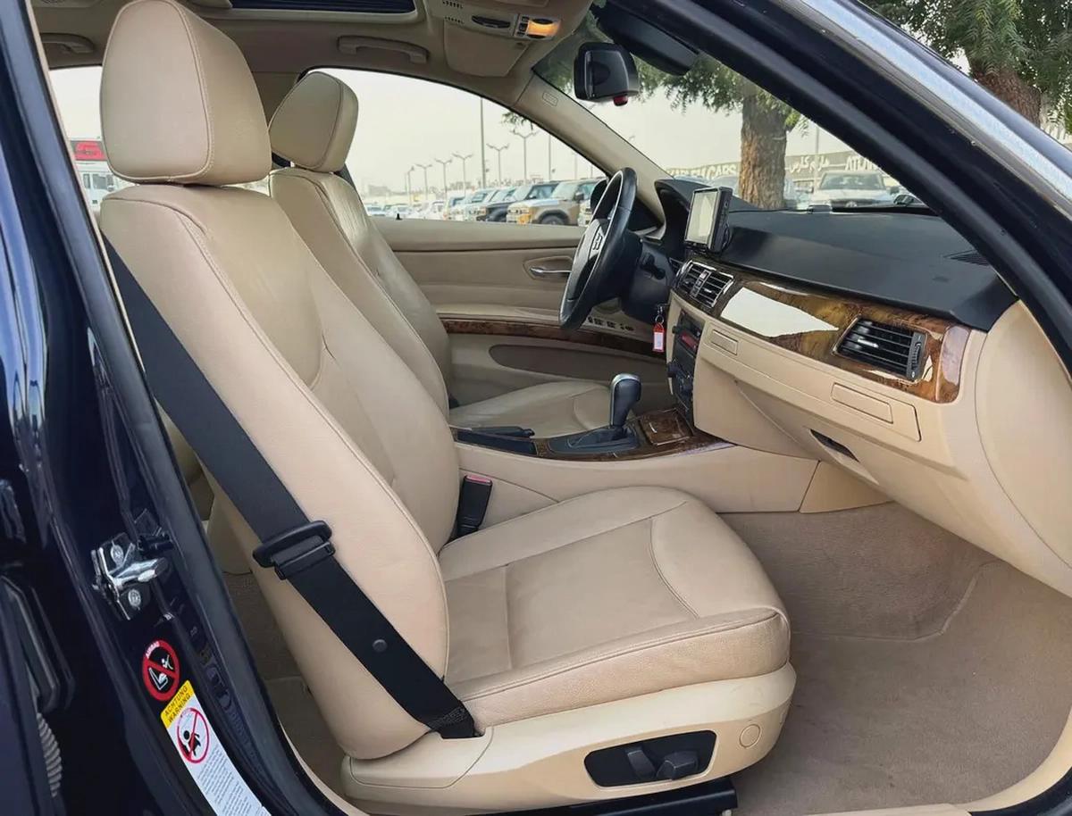BMW 323i | 2006 | BEIGE INTERIOR | JAPAN IMPORT | CLEAN TITLE |-13-13
