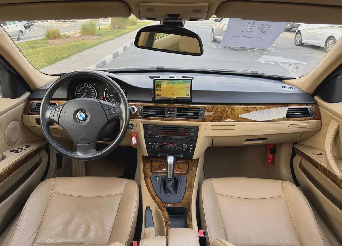 BMW 323i | 2006 | BEIGE INTERIOR | JAPAN IMPORT | CLEAN TITLE |-17-17