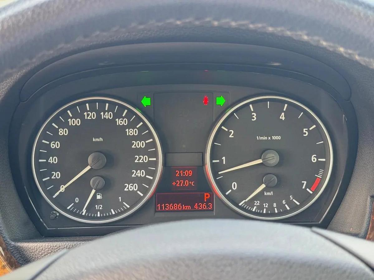 BMW 323i | 2006 | BEIGE INTERIOR | JAPAN IMPORT | CLEAN TITLE |-19-19