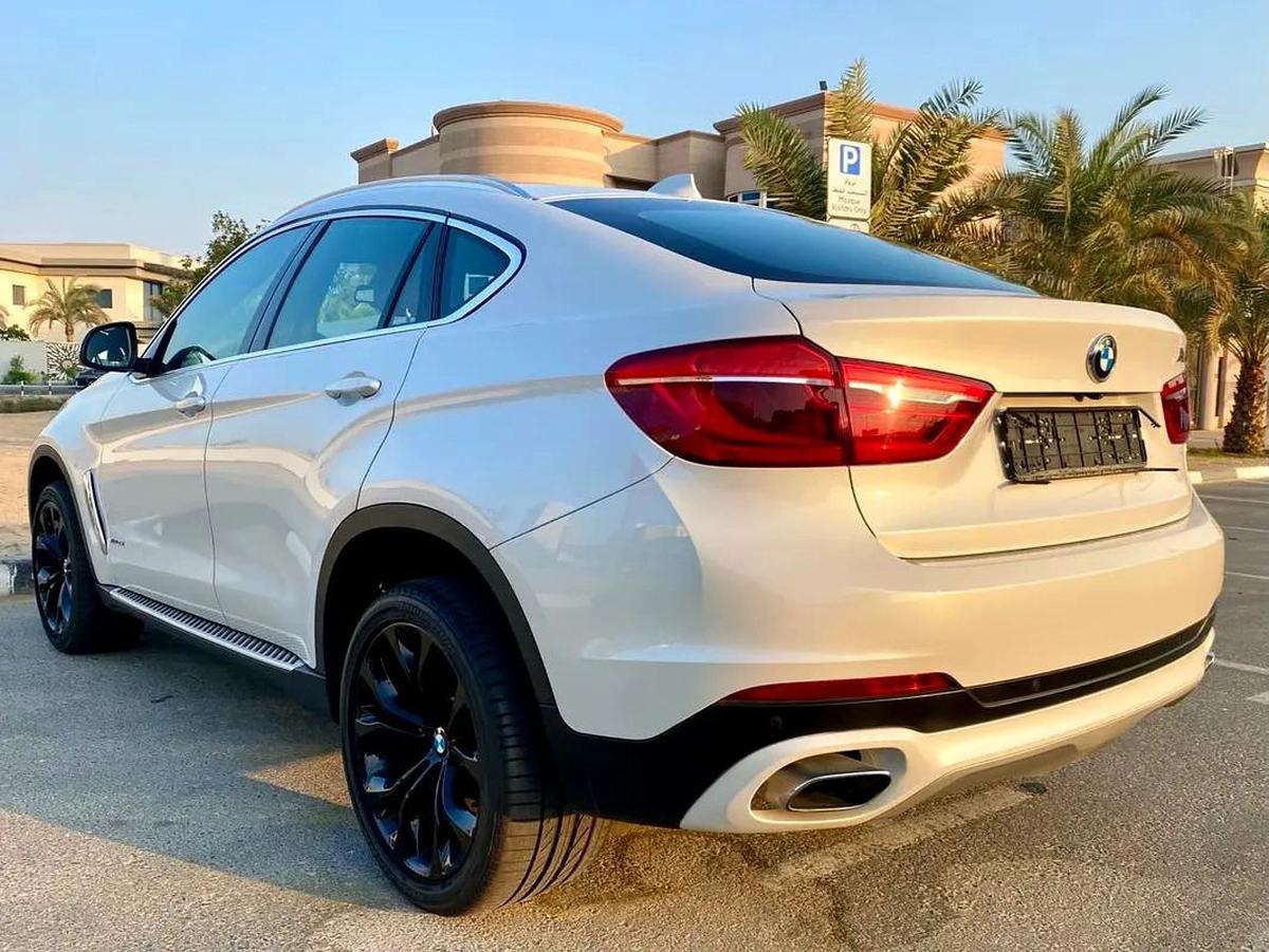 2018 BMW X6 Xdrive 35i || GCC specs || FULL AGENCY SERVICED || ACCIDENT FREE || CARPLAY-14-14
