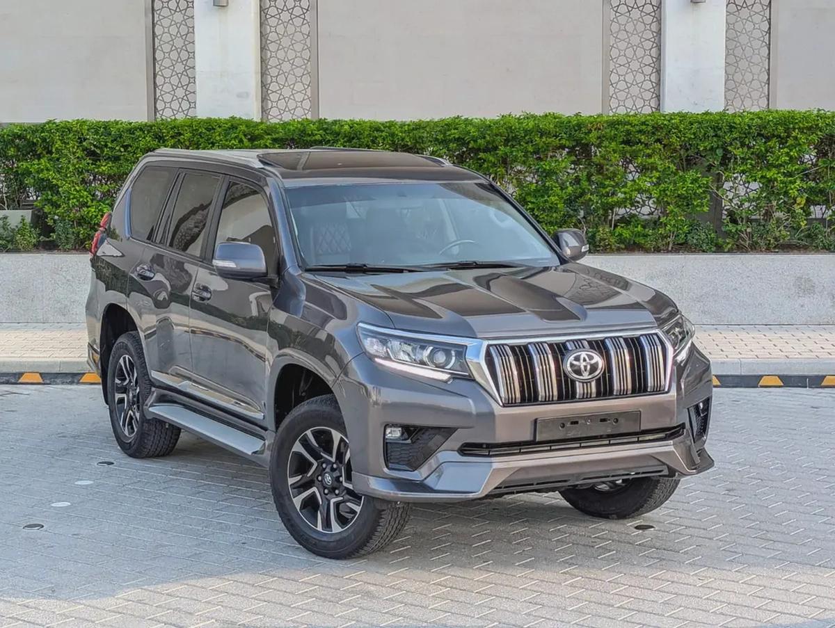 TOYOTA PRADO 2010 FACELIFTED 2023 WITH INTERIOR AND EXTERIOR GCC FULL OPTION IN EXCELLENT CONDITION-0-0