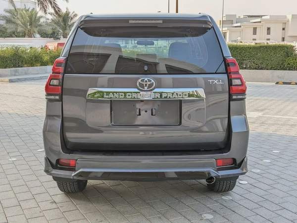 TOYOTA PRADO 2010 FACELIFTED 2023 WITH INTERIOR AND EXTERIOR GCC FULL OPTION IN EXCELLENT CONDITION