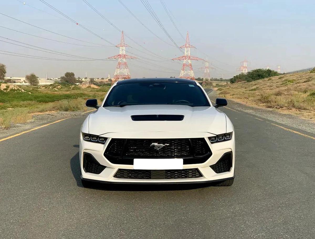 Ford Mustang GT-11-11