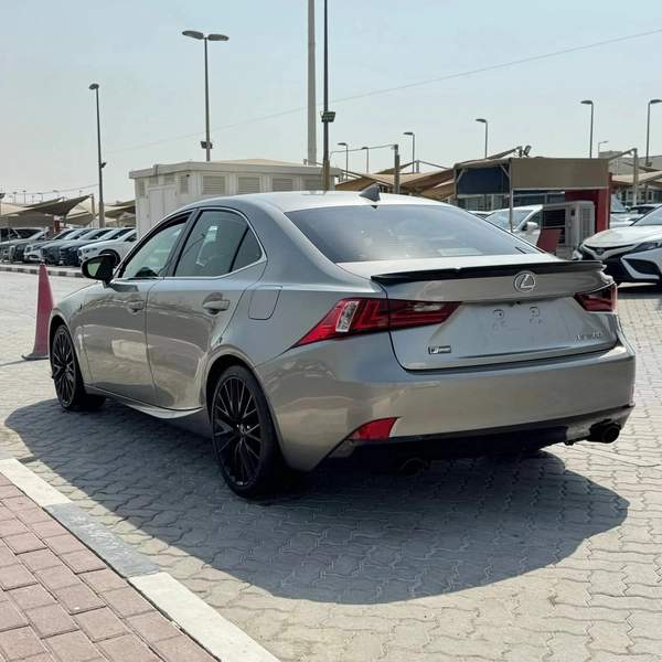 IS300 AWD 2016 | SILVER ( REF-ACD )