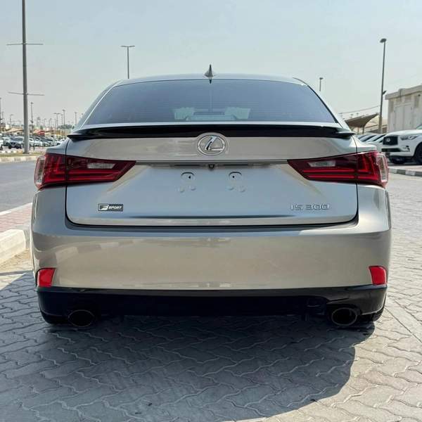 IS300 AWD 2016 | SILVER ( REF-ACD )