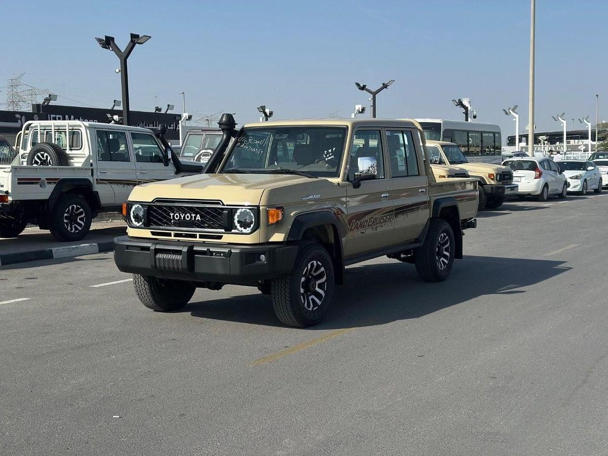 Toyota Land Cruiser Pick Up-1-1