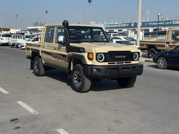 Toyota Land Cruiser Pick Up